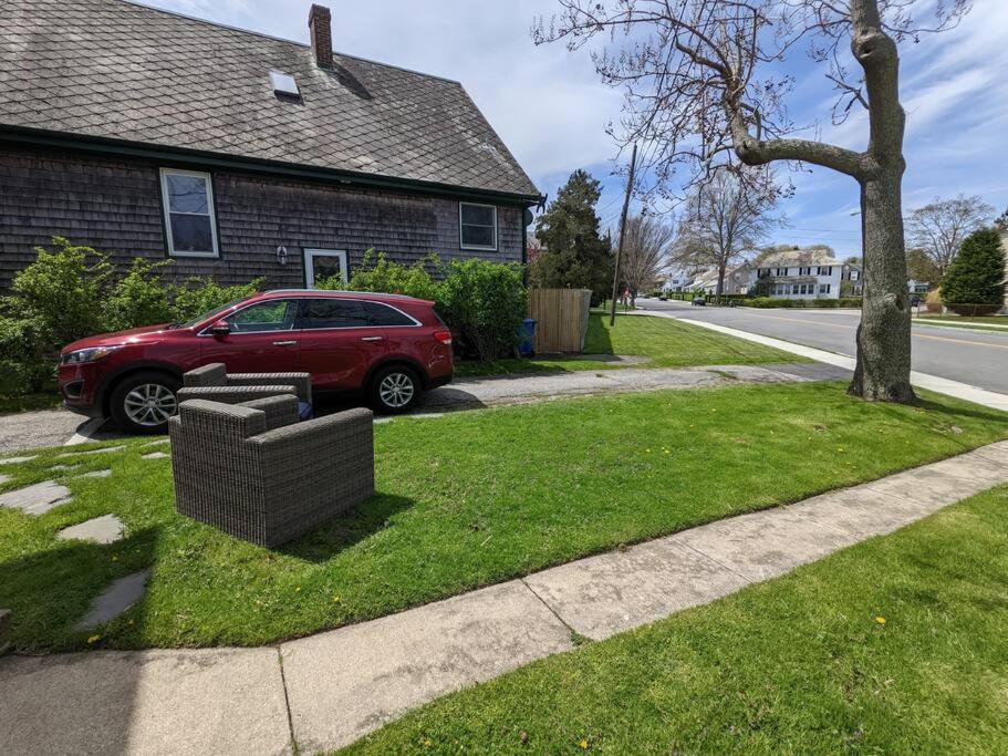 The Peaceful Puffin Apartment Newport Exterior photo